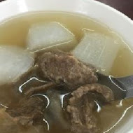 鴻品牛肉湯