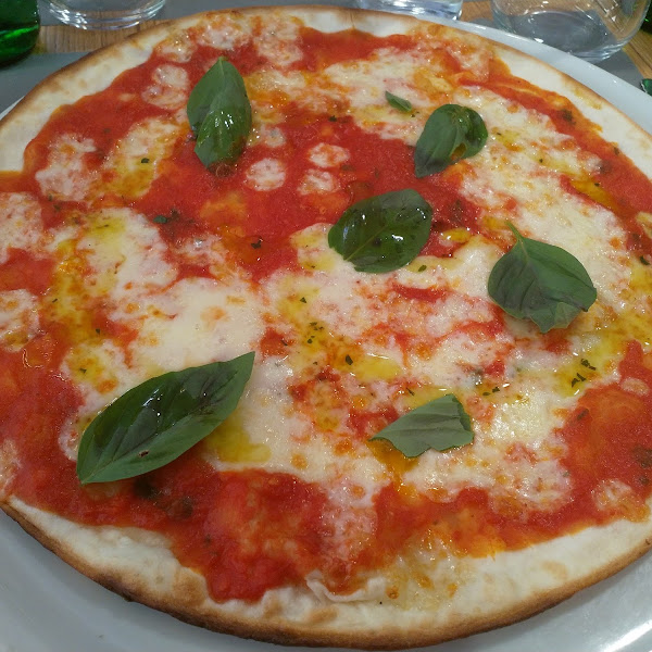 Glutenfree Pizza Margherita!