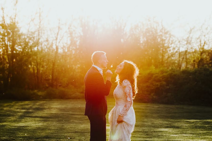 Fotografo di matrimoni Roxana Gavrilă (roxanagavrila). Foto del 1 giugno 2017