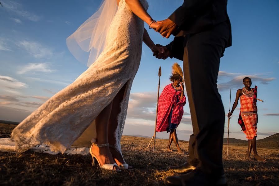 Fotógrafo de casamento Timothy Katua (katua). Foto de 8 de dezembro 2017