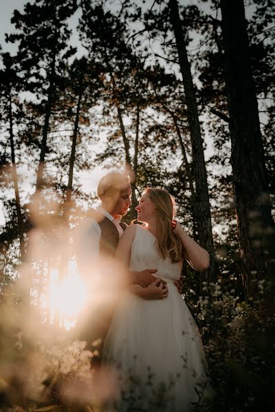 Fotógrafo de casamento Miroslava Šárová (miroslavasarova). Foto de 27 de julho 2023