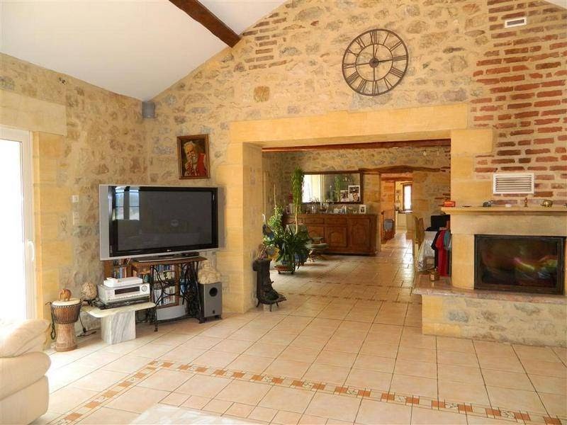 Vente maison 7 pièces 219 m² à Saint-Cyprien (24220), 363 000 €