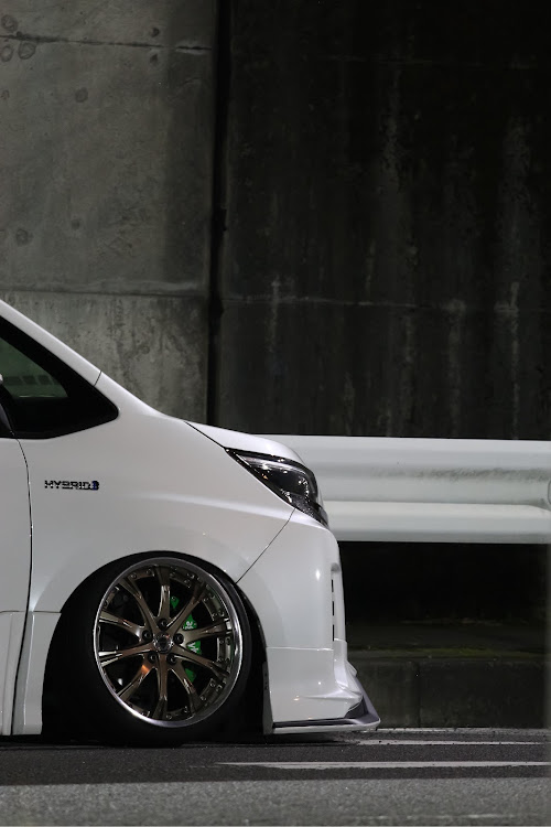 ノアの生脚しか勝たん・🔛niwa style🔛・28☆Factory・シャコタニストに関するカスタム事例の投稿画像2枚目