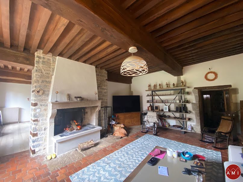 Vente maison 7 pièces 210 m² à Semur-en-Auxois (21140), 330 000 €