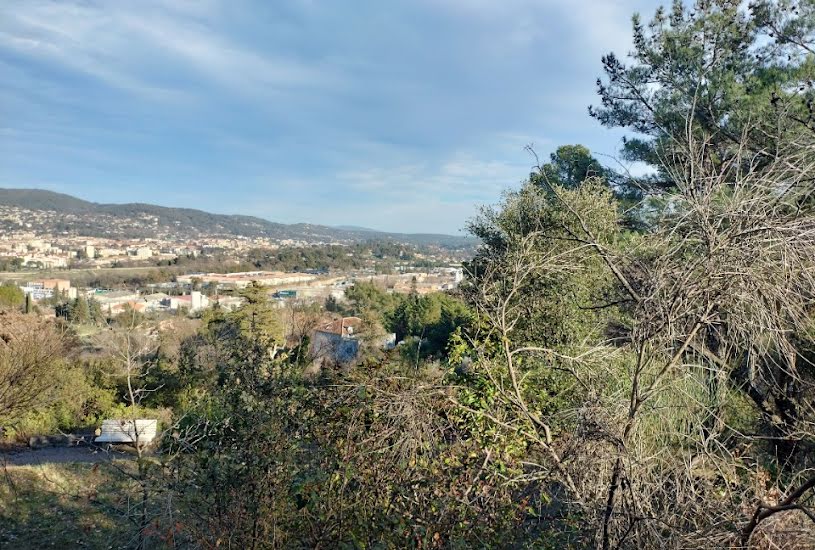  Vente Terrain + Maison - Terrain : 1 003m² - Maison : 101m² à Draguignan (83300) 