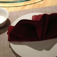 巴國布衣餐館