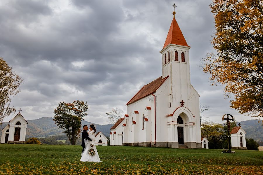 結婚式の写真家Damian Macho (damushintime)。3月15日の写真