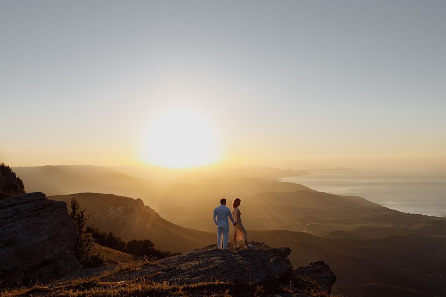 Wedding photographer Sasha Dzyubchuk (sashadk). Photo of 19 July 2020