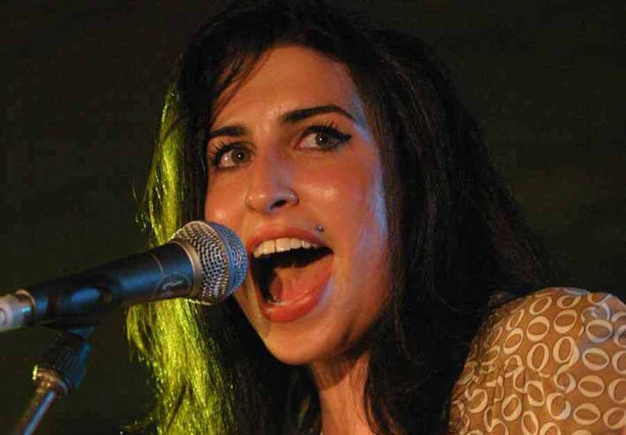 Amy Winehouse In 2004