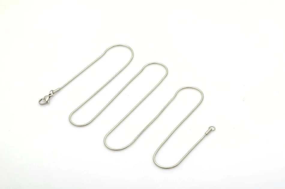 Pendant necklace jewelry accessory