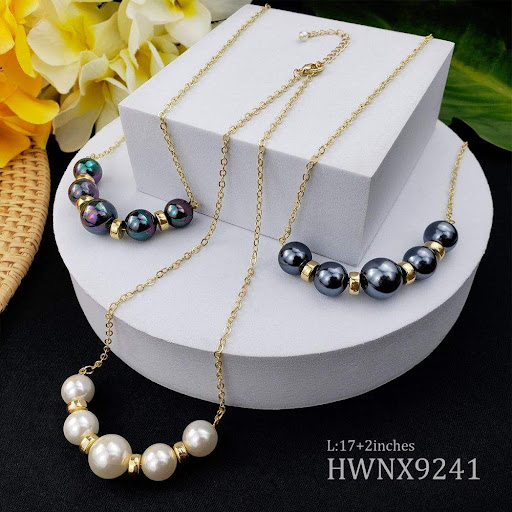 Title 3, Tropical Hawaiian Style Necklace Earring Set. E...
