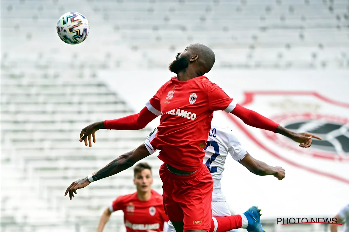 Didier Lamkel Zé avec la réserve de l'Antwerp : "Il se comporte comme il faut"