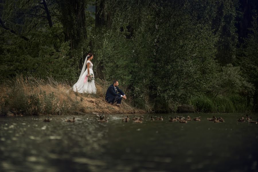 Wedding photographer Jan Zavadil (fotozavadil). Photo of 26 September 2019