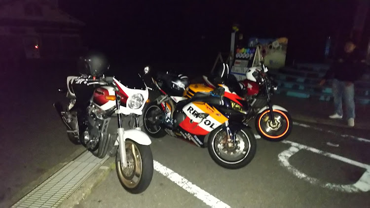 しゅんすけさんさんが投稿したCBR1000RR・星の国・十津川・バイクに関するカスタム事例の投稿画像2枚目