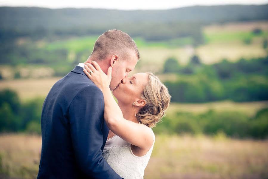 Fotografo di matrimoni Daniel Larsson (fotografdaniels). Foto del 21 marzo 2019