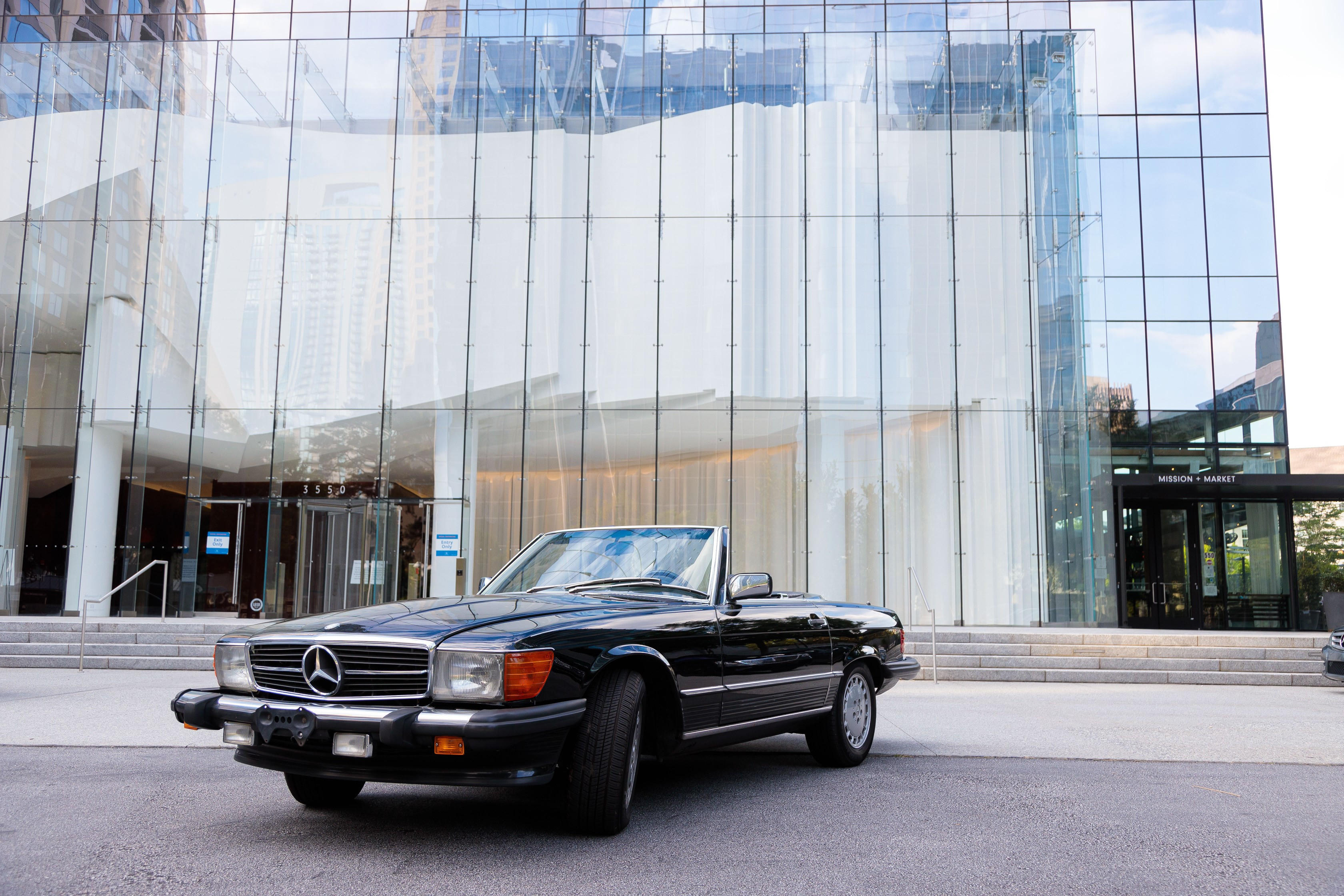 Mercedes-Benz 560SL Hire Norcross