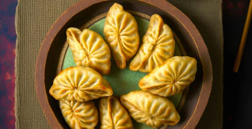 Shanghai Paneer Steam Momos [6 Pcs]