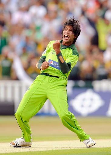 Mohammad Amir Wallpapers Cricketer Wallpaper