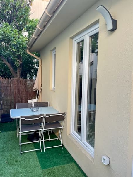 Location meublée maison 2 pièces 27 m² à Nice (06000), 880 €