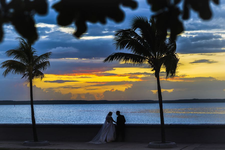 Fotografo di matrimoni Eliseo Regidor (eliseoregidor). Foto del 22 dicembre 2016