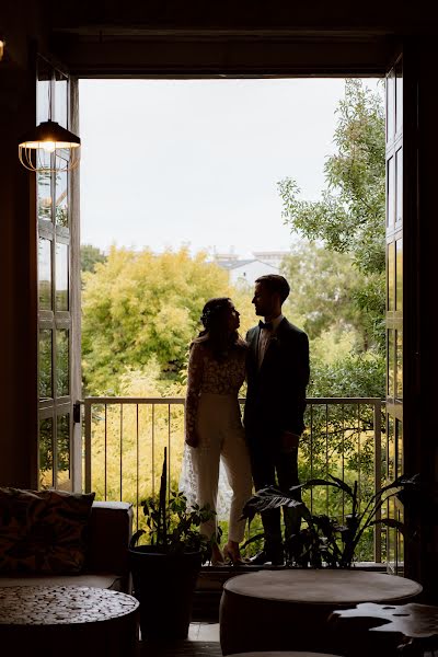 Fotografo di matrimoni Sergiu Irimescu (silhouettes). Foto del 4 ottobre 2022