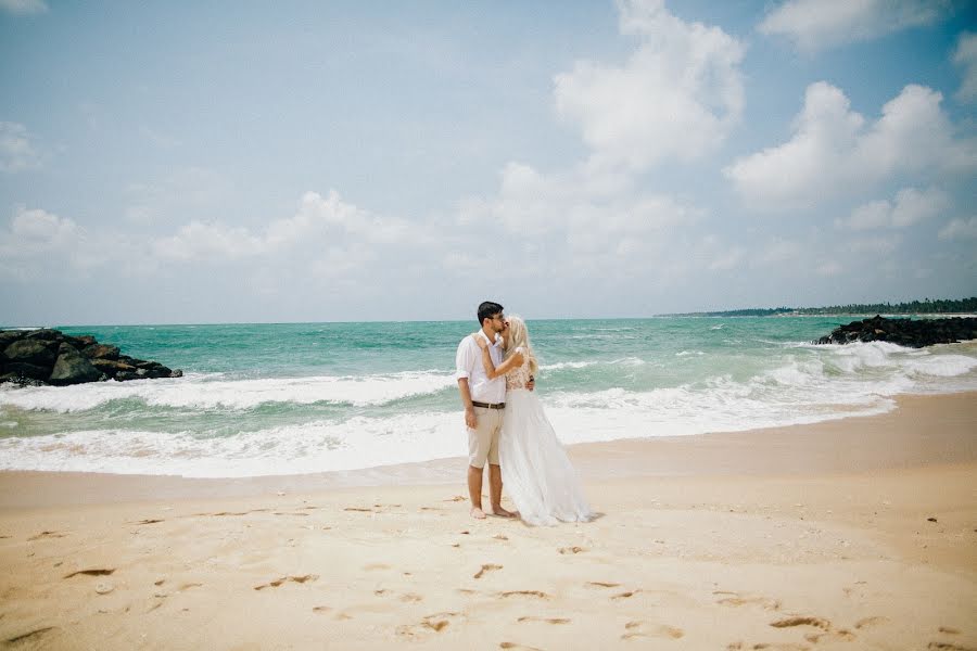 Wedding photographer Vladimir Borodenok (borodenok). Photo of 22 November 2016