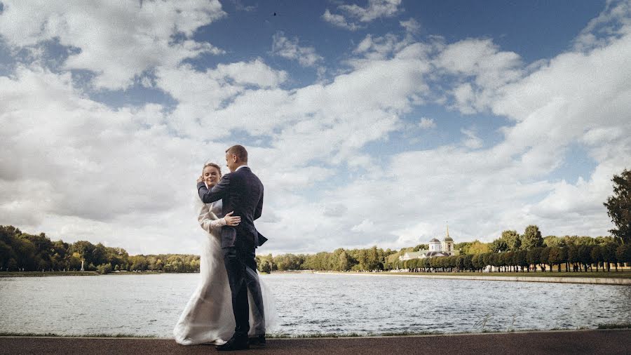 Fotógrafo de casamento Denis Gorbunov (zimady). Foto de 21 de setembro 2022