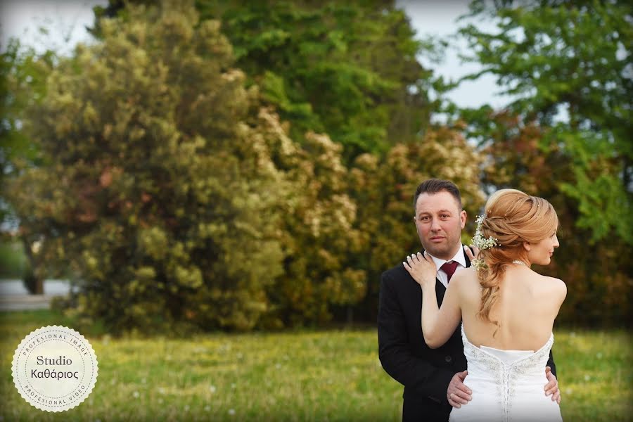 Fotógrafo de bodas Nikos Savidis (studiokatharios). Foto del 19 de junio 2019