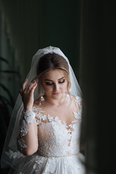 Fotografo di matrimoni Olya Naumchuk (olganaumchuk). Foto del 10 ottobre 2019