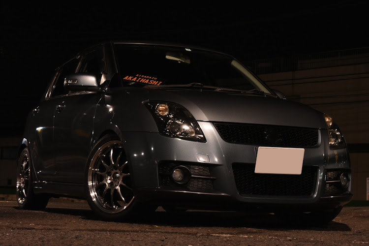 スイフトのドライブ・スイスポ・洗車・峠プロジェクト・ガソリンスタンドに関するカスタム事例の投稿画像1枚目