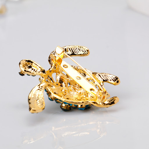 Title 5, Fashion Creative Simple Turtle Brooch. An elega...