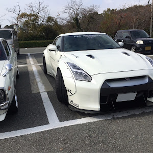 NISSAN GT-R R35