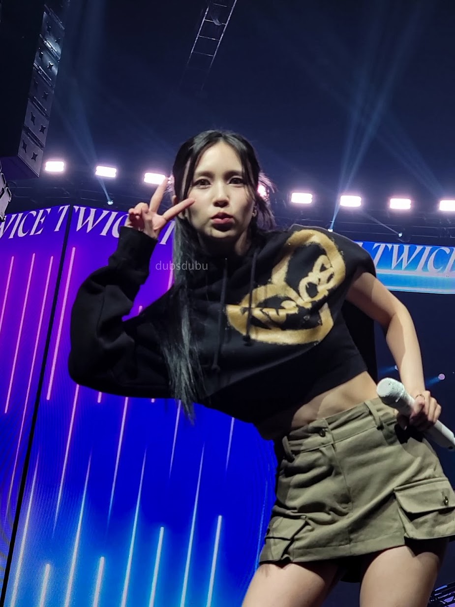 10+ Times TWICE Showed Off Their Rock Hard Abs In 