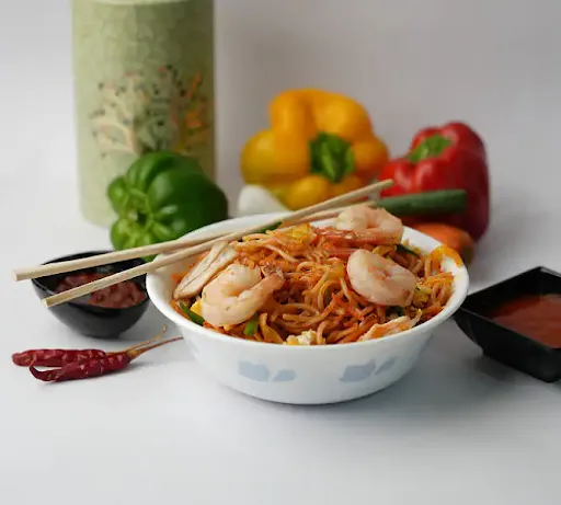 Spicy Prawn Burnt Garlic Noodles