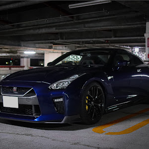 NISSAN GT-R R35