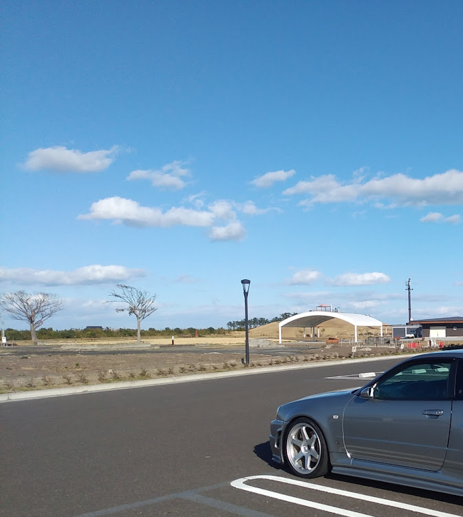 スカイライン GT-Rのbnr34・今年もお世話になりましたに関するカスタム事例の投稿画像1枚目