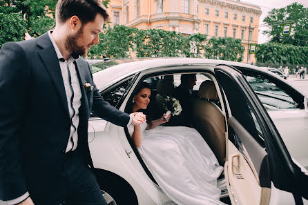 Fotógrafo de casamento Daniil Grek (weddinglife). Foto de 3 de outubro 2017