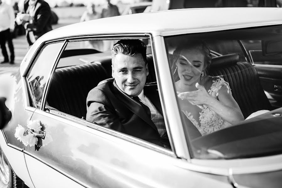 Wedding photographer Mariusz Kalinowski (photoshots). Photo of 16 February 2020