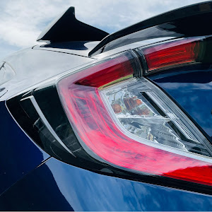 シビック FK7