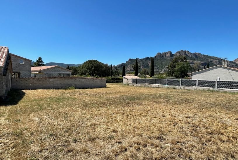  Vente Terrain + Maison - Terrain : 600m² - Maison : 89m² à Roquebrune-sur Argens (83520) 