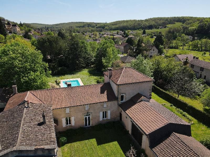 Vente maison 10 pièces 349 m² à Couze-et-Saint-Front (24150), 577 500 €
