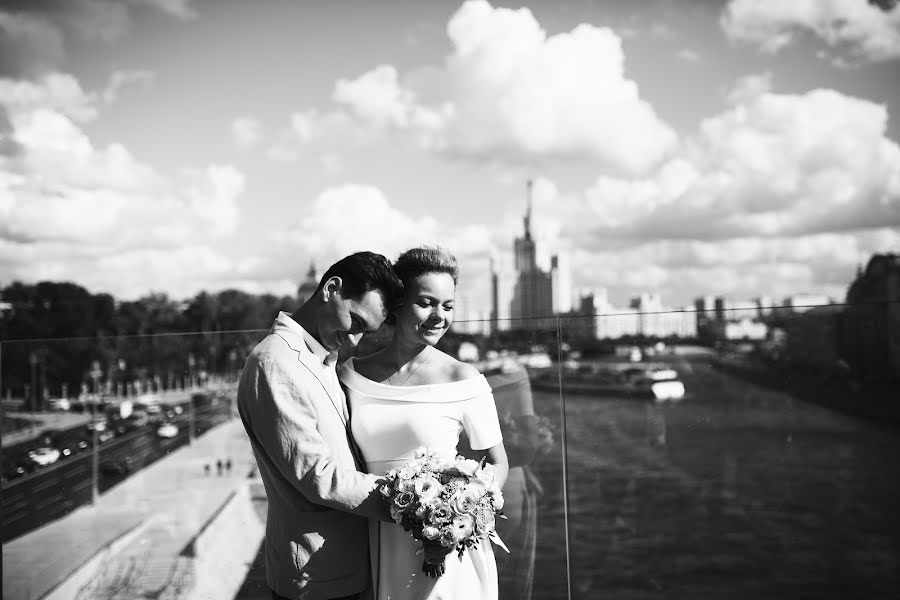 Wedding photographer Irina Rodina (irinarodina). Photo of 30 November 2017