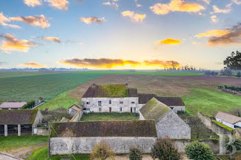 ferme à Fontainebleau (77)