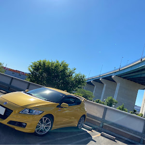 CR-Z ZF1