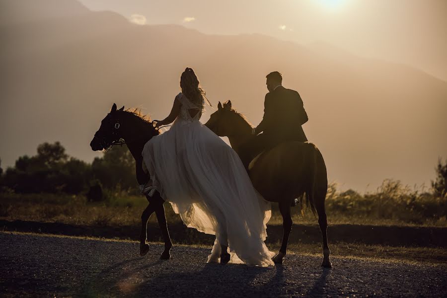 Fotógrafo de bodas Tilemachos Gioglaris (photofactory). Foto del 6 de noviembre 2023