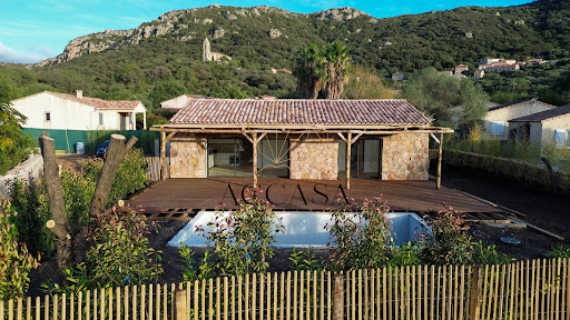 Villa avec piscine et jardin 3