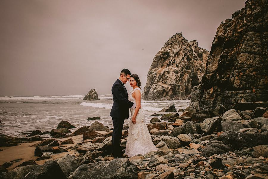 婚禮攝影師Eduardo Calienes（eduardocalienes）。2019 5月22日的照片