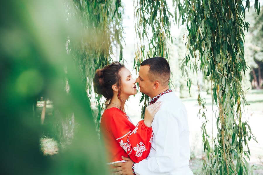 Fotógrafo de casamento Petro Zasidko (pvodoliy). Foto de 19 de janeiro 2018