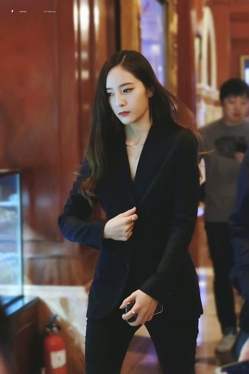 krystal pics (@krystalhqpics) _ Twitter