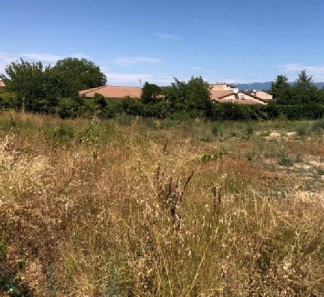 Vente terrain  700 m² à Oraison (04700), 145 000 €